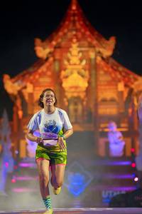 BIB: 090
                            <button type="button" onclick="openModal(22469272)" class="btn btn-primary btn-sm float-right btn-popup" data-toggle="modal" data-target=".modal-high-quality">
                        <i class="fas fa-shopping-cart"></i> Add to Cart
                    </button>
                                            <button type="button" onclick="isThisMe(22469272, true)" class="btn btn-success btn-sm float-right btn-popup btn-isme hidden" data-toggle="tooltip" data-placement="bottom" title="นี่คือรูปของคุณใช่ไหม คลิกที่นี่เพื่อเอาเข้าอัลบั้ม">
                        <i class="fas fa-plus"></i> Add to album
                    </button>
                    <button type="button" onclick="isThisMe(22469272, false)" class="btn btn-warning btn-sm float-right btn-popup btn-isnotme hidden">
                        <i class="fas fa-ban"></i> Remove from album
                    </button>